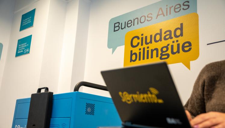 La Ciudad abrió la inscripción a clases virtuales y prácticas de conversación en inglés: una oportunidad gratuita para vecinos y empleados públicos.