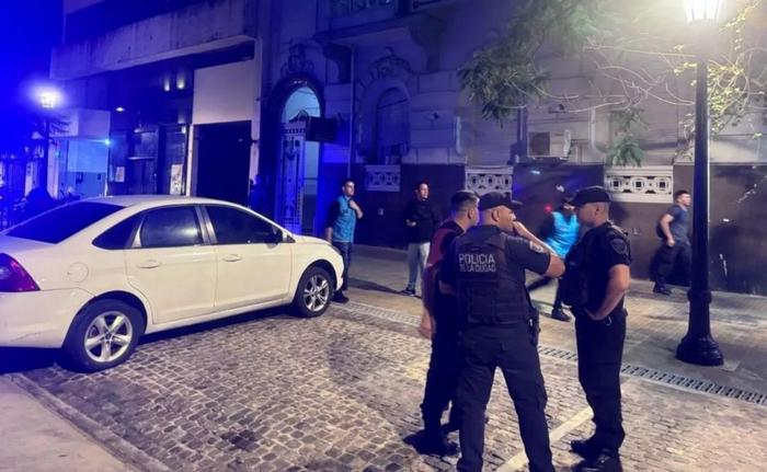 Fugas de presos en comisarías porteñas: una crisis estructural que pone en jaque a la seguridad ciudadana.