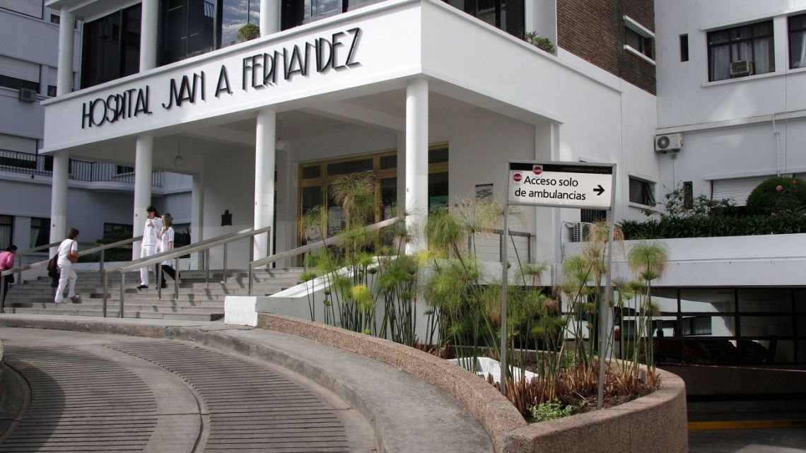 El Hospital Fernández inauguró su nueva Unidad de Terapia Intensiva con equipamiento de última generación.